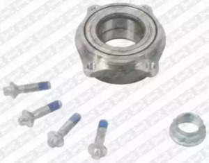 Підшипник маточини (задньої) MB C-class (W204)/E-class (W212) 07-16 SNR R151.43