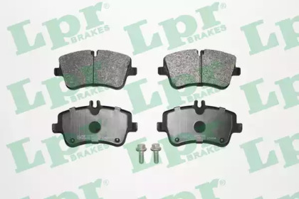 Комплект тормозных колодок LPR 05P767
