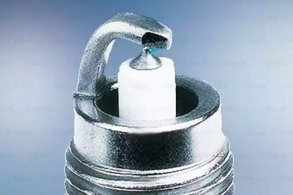 Свічка WR8LP PLATIN Bosch 0242229680