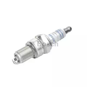 Свічка запалювання VW Caddy/Golf/Passat 1.6 -92/Audi 80/100 1.3-1.8 -87/Chevrolet Aveo 1.2 04-08 Bosch 0 242 229 687 — фото 3