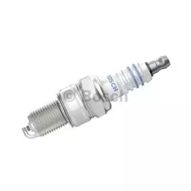Свічка запалювання VW Caddy/Golf/Passat 1.6 -92/Audi 80/100 1.3-1.8 -87/Chevrolet Aveo 1.2 04-08 Bosch 0 242 229 687 — фото 4