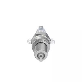 Свічка запалювання (к-кт 4шт) VW T4/T3/Passat/LT (28-35)/Golf II/III/Caddy 0.9-2.5 65- WR7DC+ Bosch 0 242 235 909 — фото 6