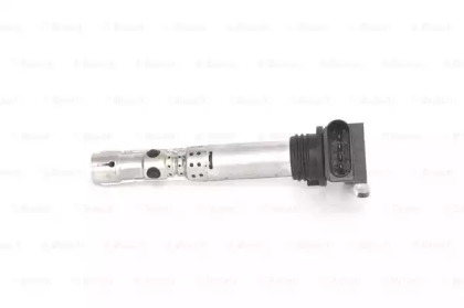 Котушка запалювання Skoda Fabia/VW Polo 1.2 01-14 Bosch 0 986 221 047 — фото 2