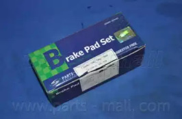Комплект гальмівних колодок з 4 шт. дисків PARTS-MALL PKG-E07