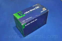 Комплект гальмівних колодок з 4 шт. барабанів PARTS-MALL PLA-007