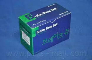 Комплект гальмівних колодок з 4 шт. барабанів PARTS-MALL PLB-017