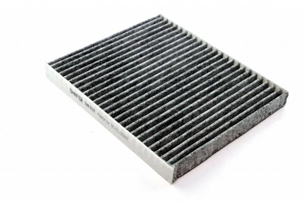 Фільтр салонний BMW X5 (E70, F15, F85), X6 (E71, E72, F16, F86), 06-19, (для 4-х зонного клімат контролю), вугільний SHAFER SAK918